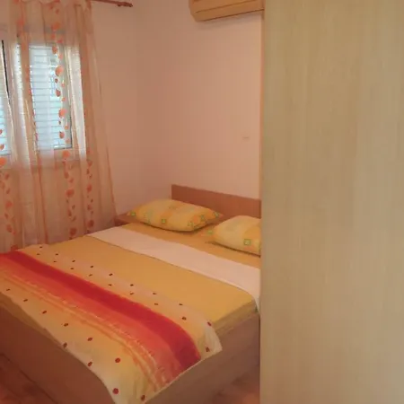 Slavica Apartment *