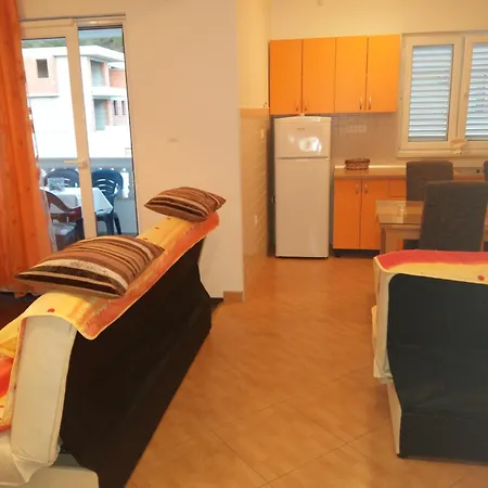 Slavica Apartment *